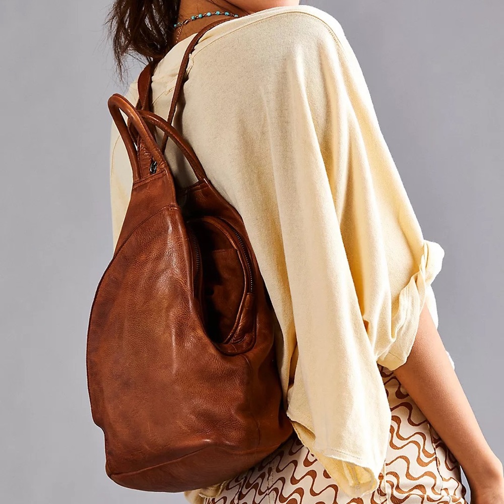 We The Free Soho Convertible Sling-Distressed Brown